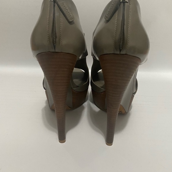 AUTH GUCCI CLEMENCE WOODEN PLATFORM WEDGE SANDALS PUMP HEELS BOOTIES BOOTS $990! - Picture 5 of 13